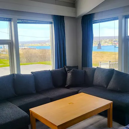 Varanger Fjordhotell 게스트하우스 벧소