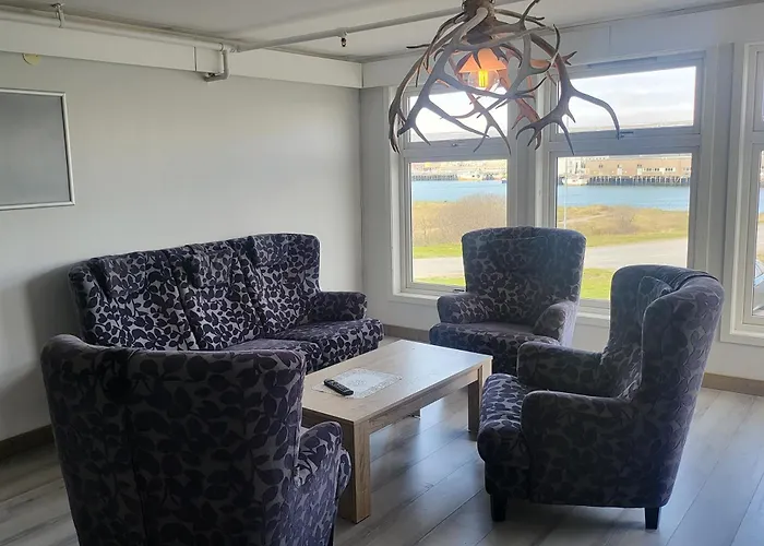 Varanger Fjordhotell 게스트하우스 벧소