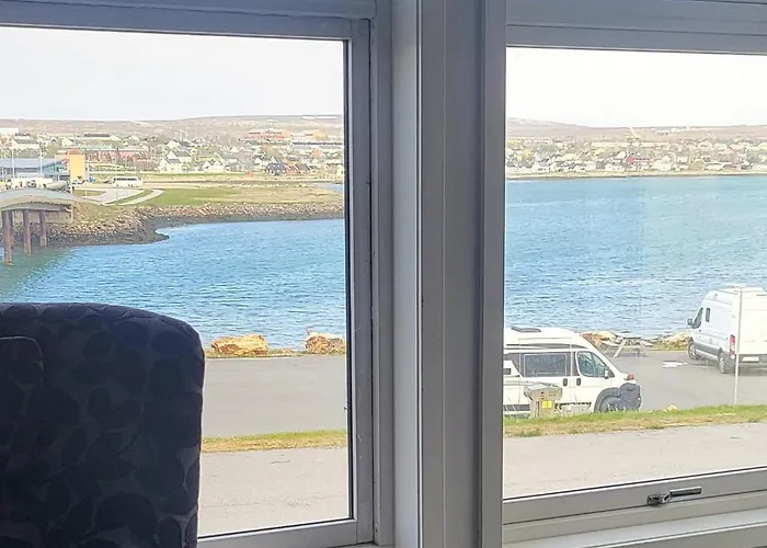 Varanger Fjordhotell *